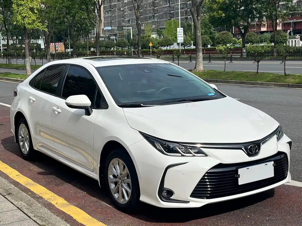 Toyota Corolla — миниатюра 3