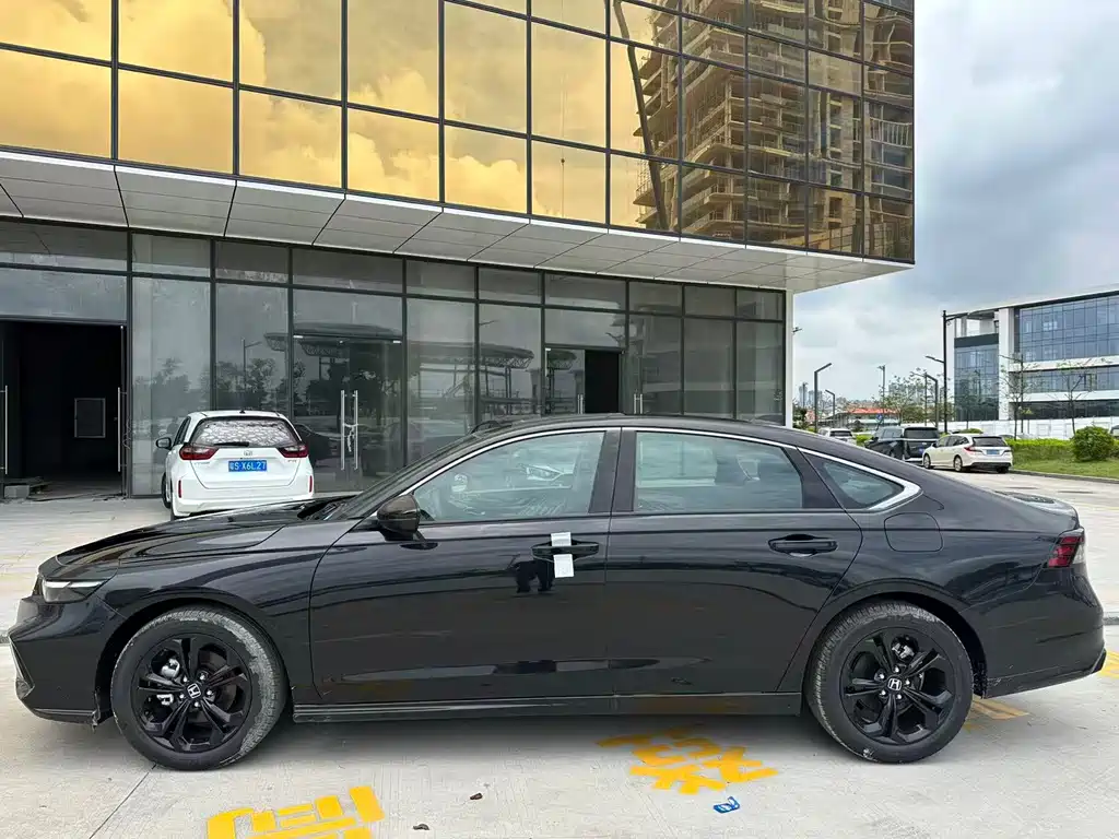 Honda Accord — миниатюра 3