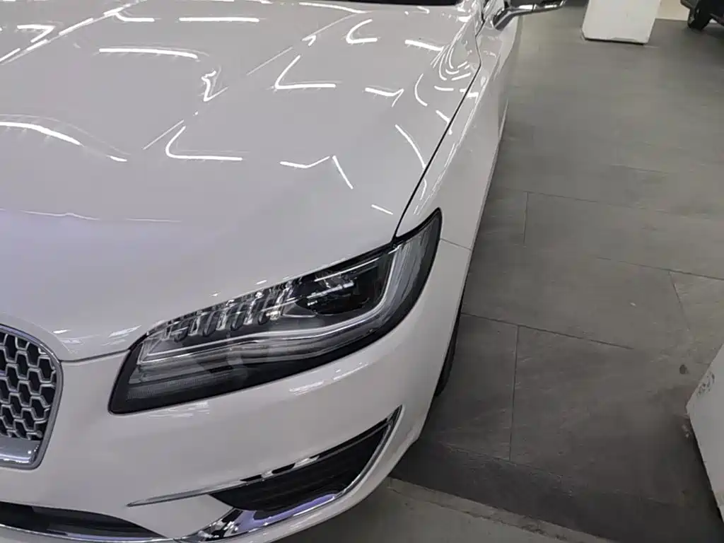 Lincoln MKZ — миниатюра 24