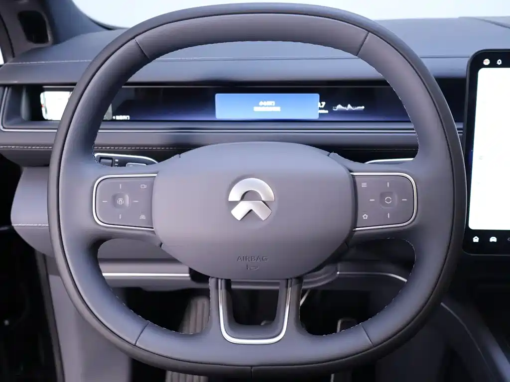 NIO ES8 — миниатюра 16