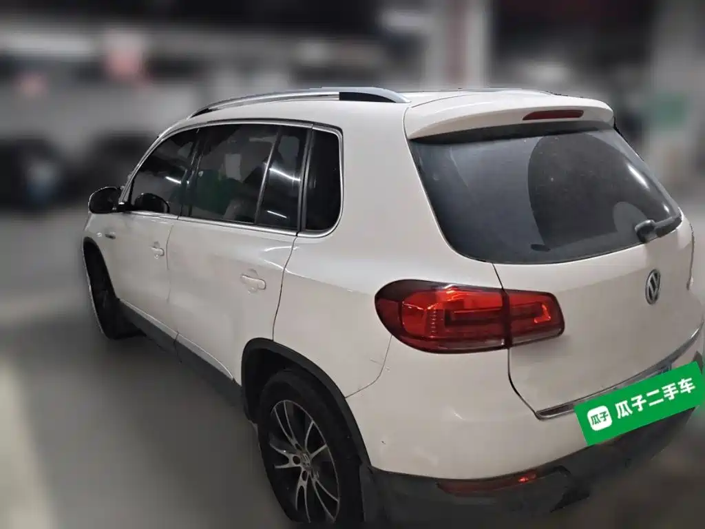 Volkswagen Tiguan — миниатюра 4