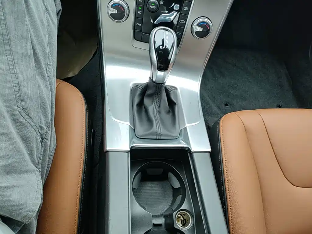 Volvo S60 — миниатюра 14