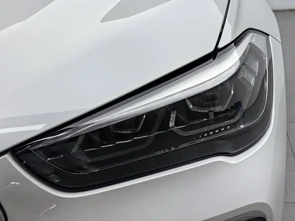 BMW X1 — миниатюра 7