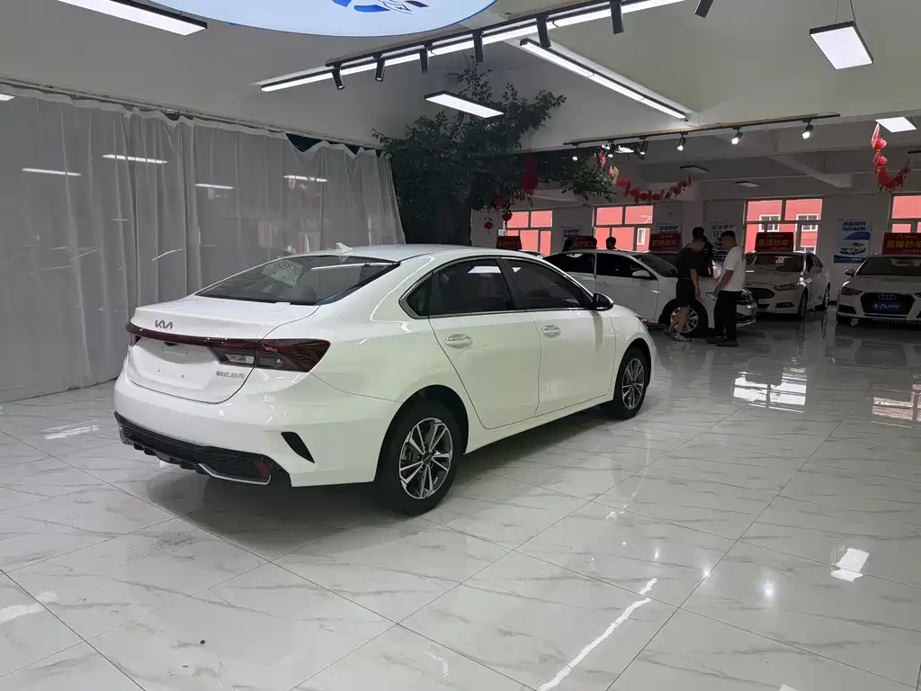 Kia K3 — миниатюра 6