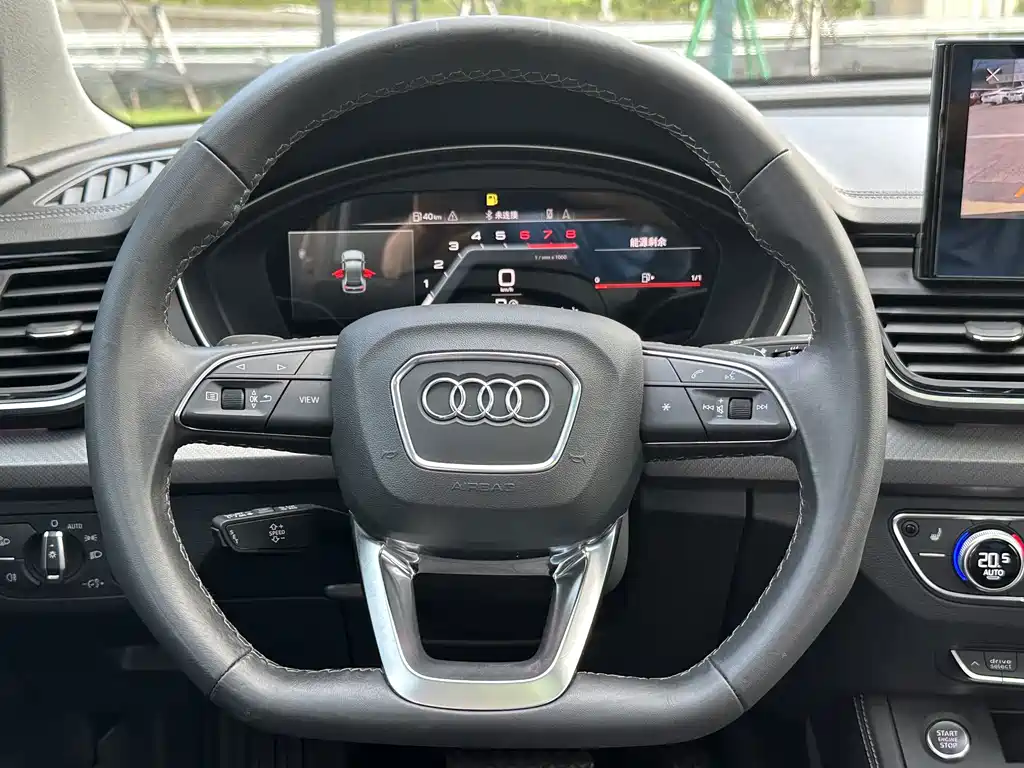 Audi Q5L — миниатюра 21