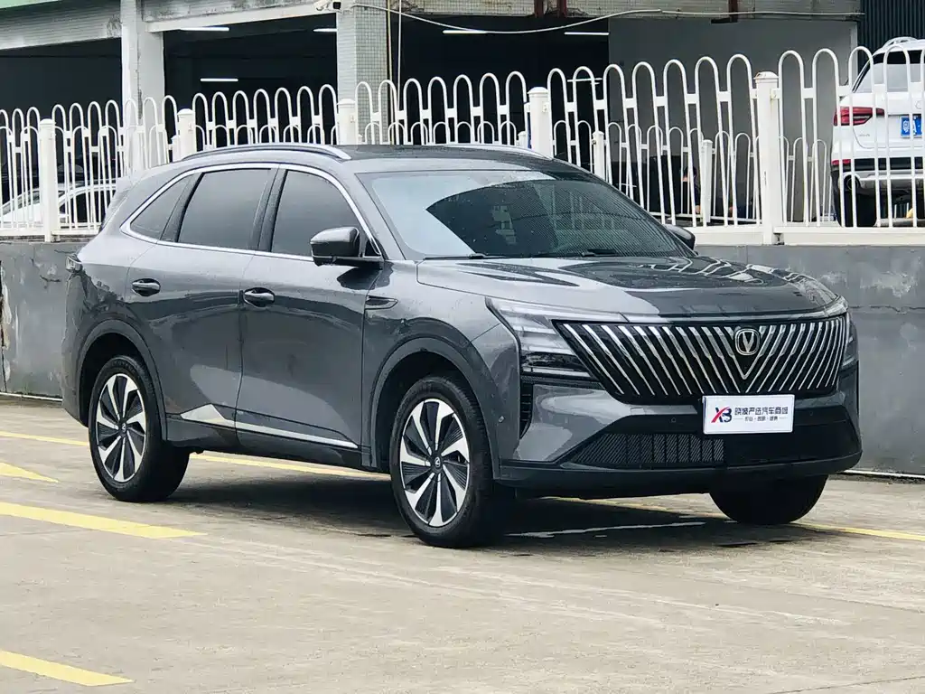 Changan Changan CS75PLUS — миниатюра 2