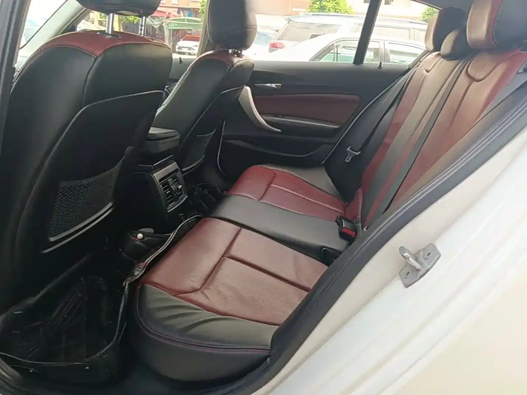 BMW 1 Series (Import) — миниатюра 17