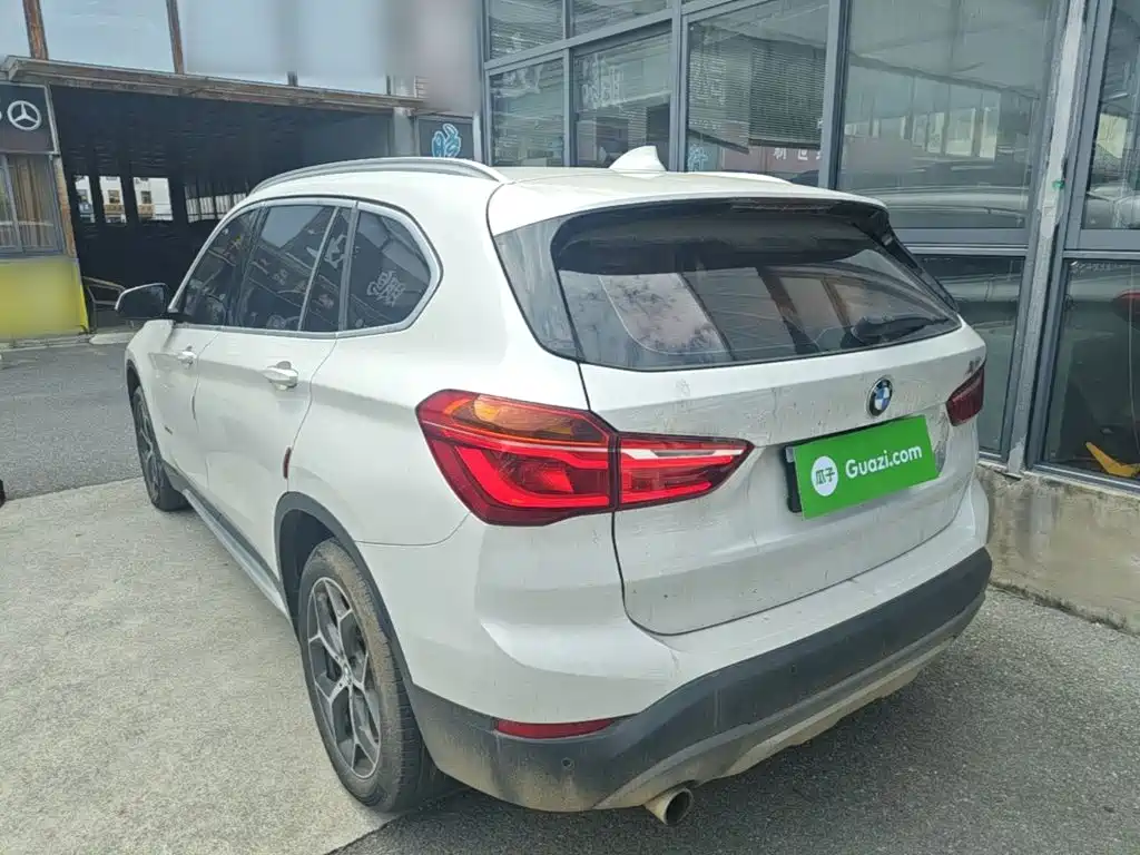 BMW X1 — миниатюра 5