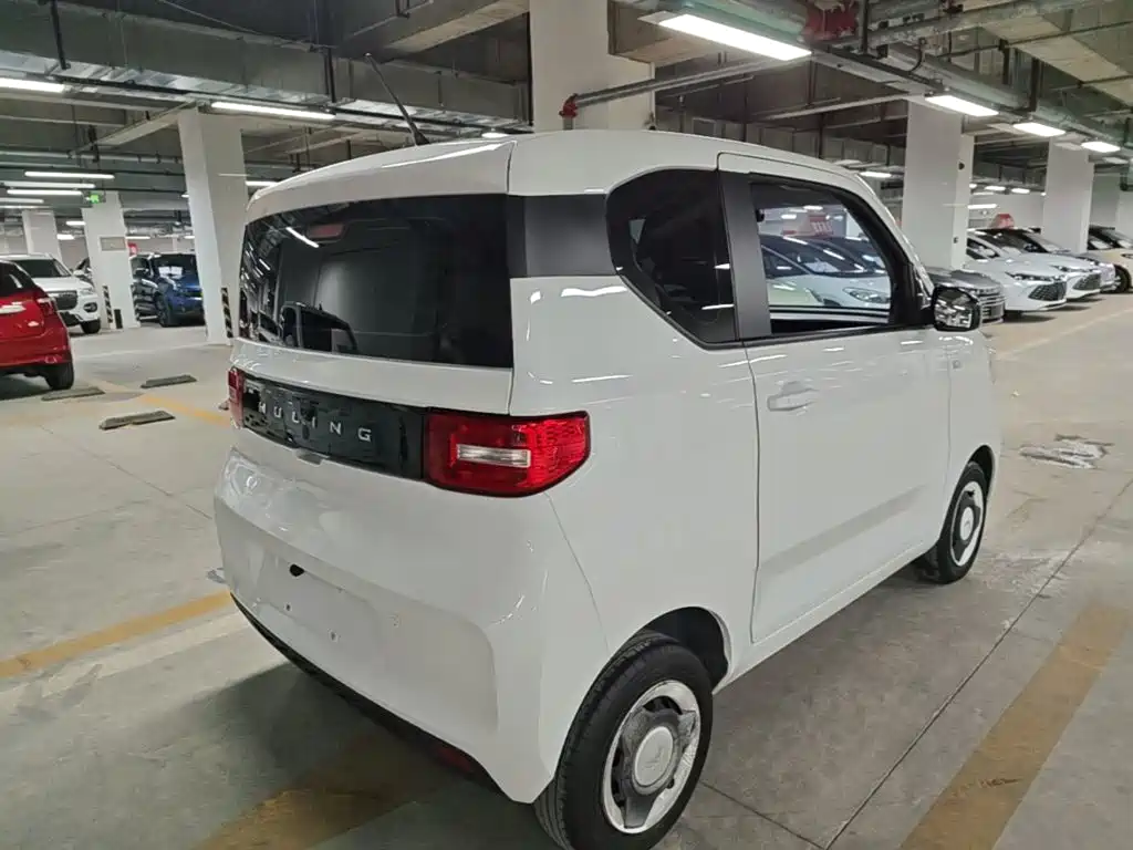 Wuling MINIEV — миниатюра 7