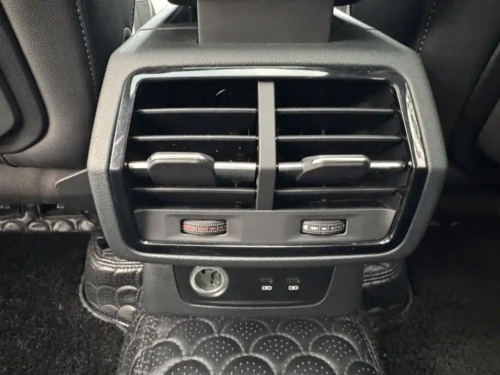 Audi Q3 — миниатюра 21