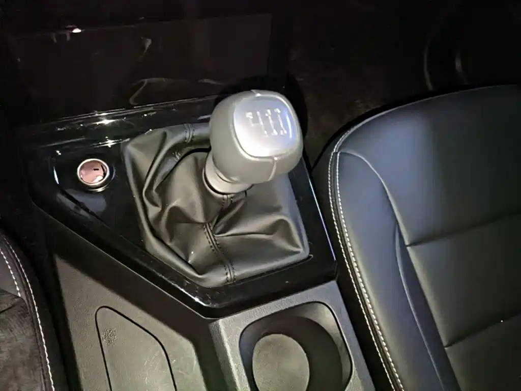 Wuling Hongguang PLUS — миниатюра 14