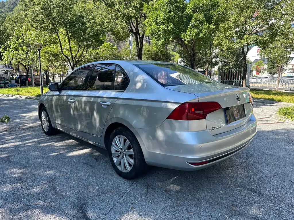 Volkswagen Bora — миниатюра 5