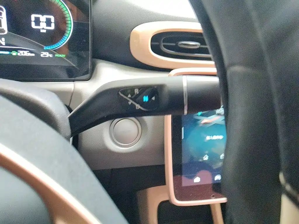 Leapmotor Leapmotor T03 — миниатюра 7