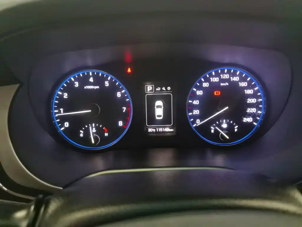 Hyundai Mistra — миниатюра 12