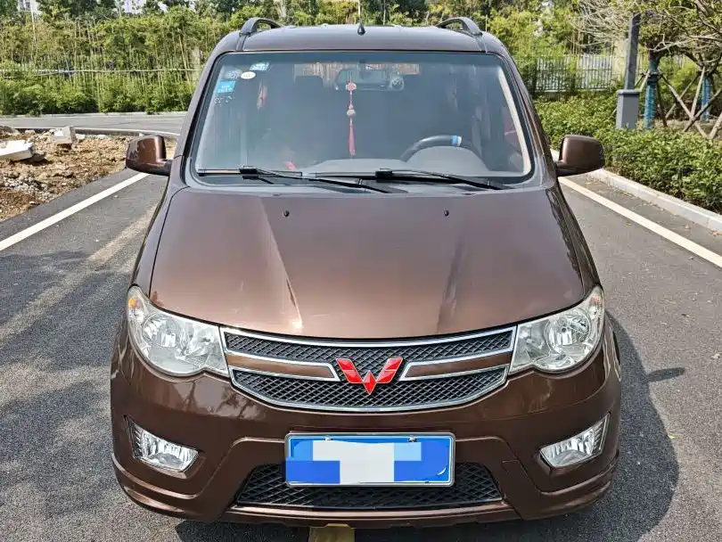 Wuling Hongguang — миниатюра 2