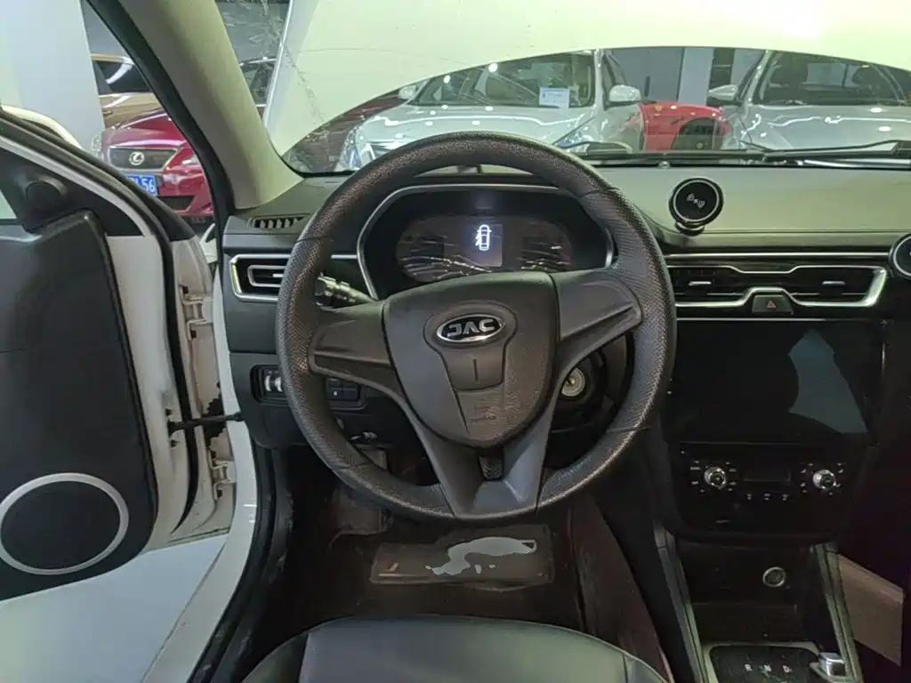 JAC JAC iEVA50 — миниатюра 11
