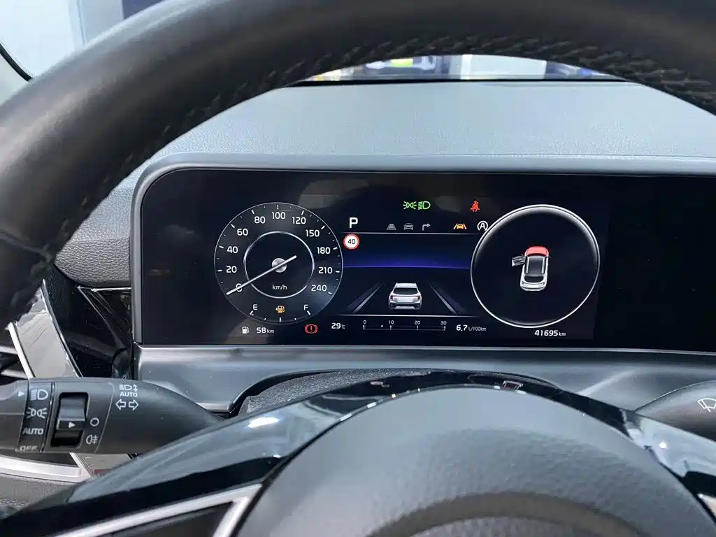 Kia Seltos — миниатюра 12