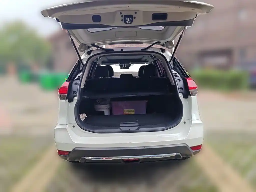 Nissan X-Trail — миниатюра 20