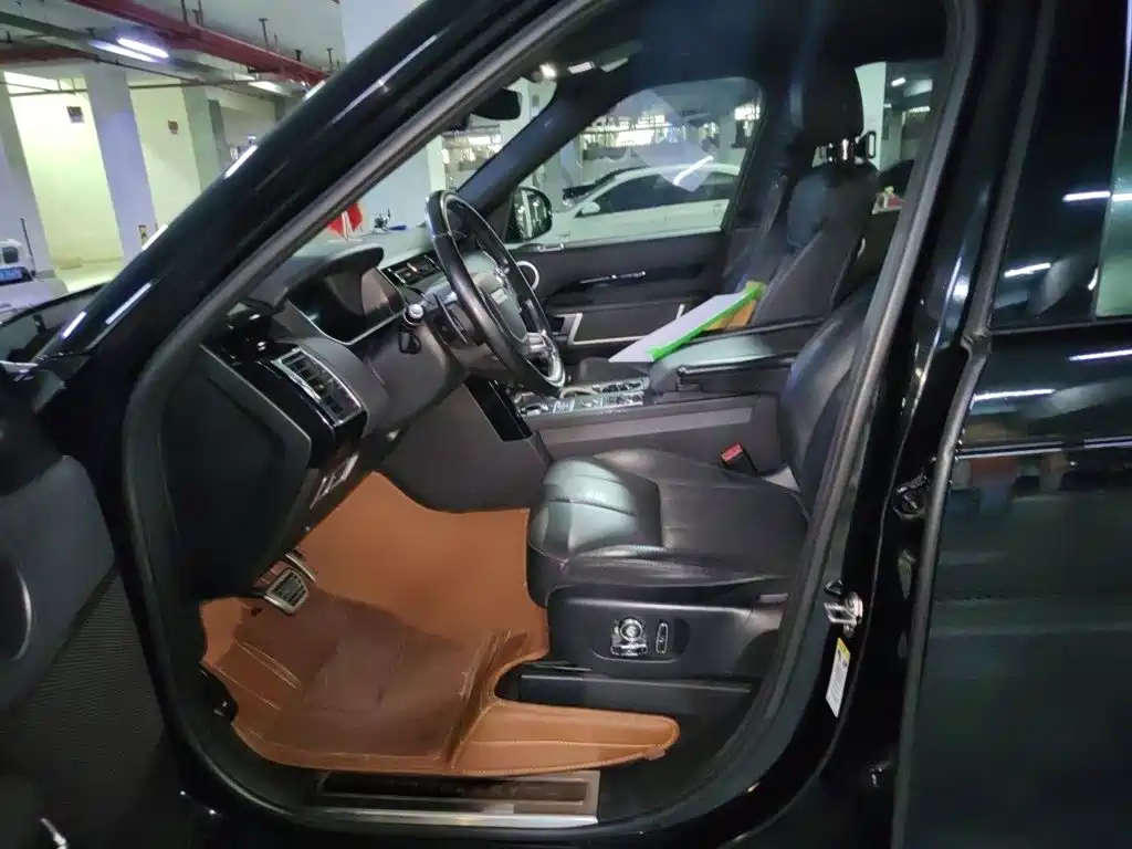 Land Rover Discovery — миниатюра 8