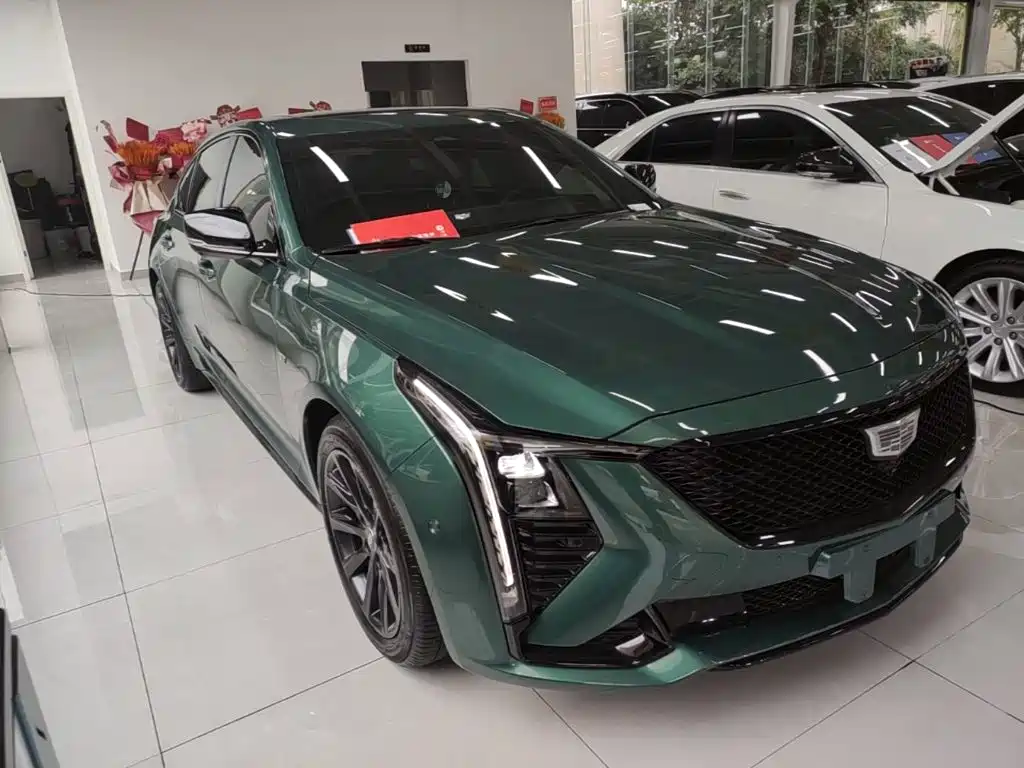 Cadillac CT5 — миниатюра 4