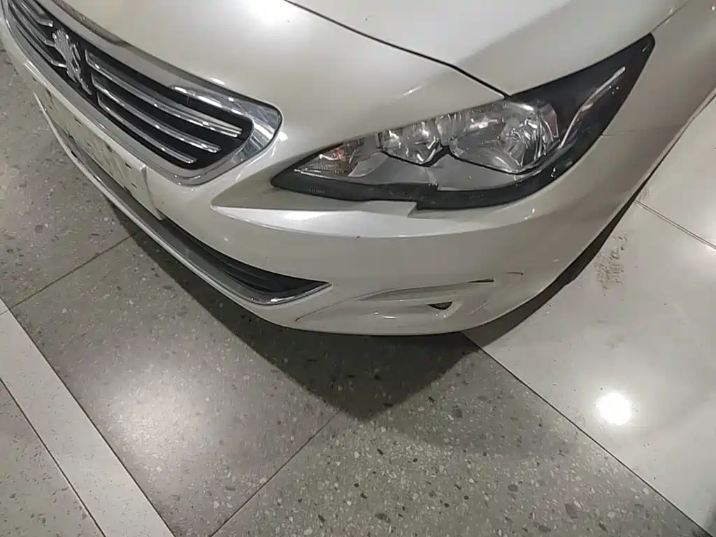 Peugeot 408 — миниатюра 24
