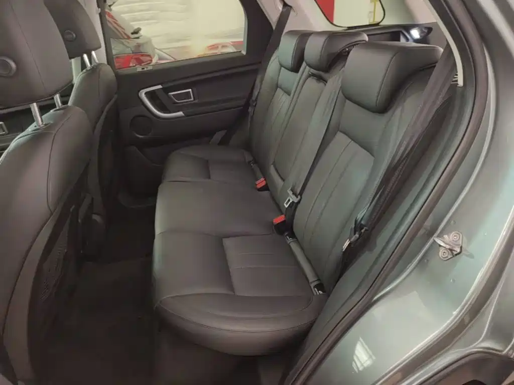 Land Rover Discovery Sport — миниатюра 17