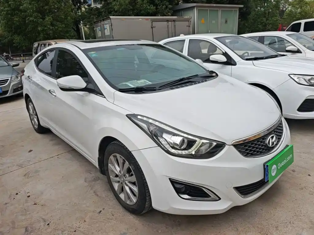 Hyundai Elantra Langdong — миниатюра 4