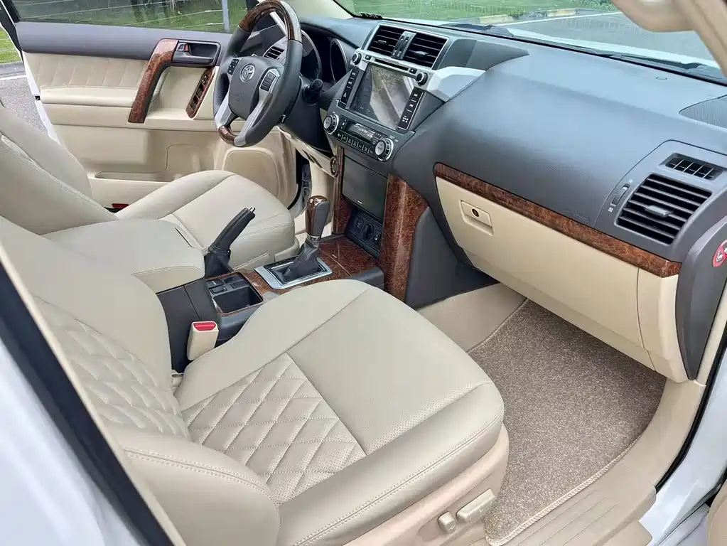 Toyota Prado (Import) — миниатюра 11