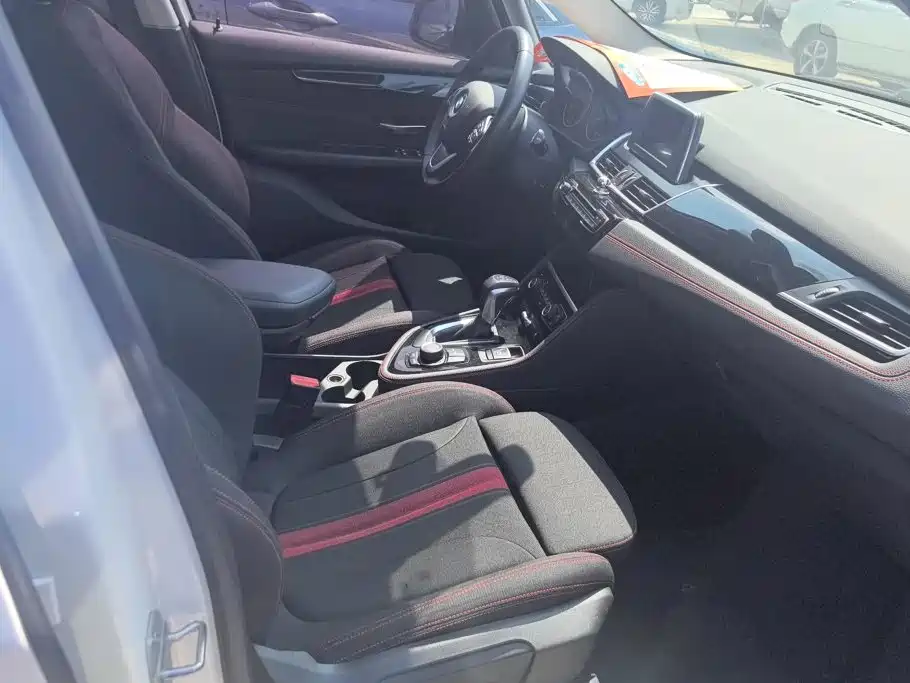 BMW 2 Series Gran Tourer — миниатюра 8