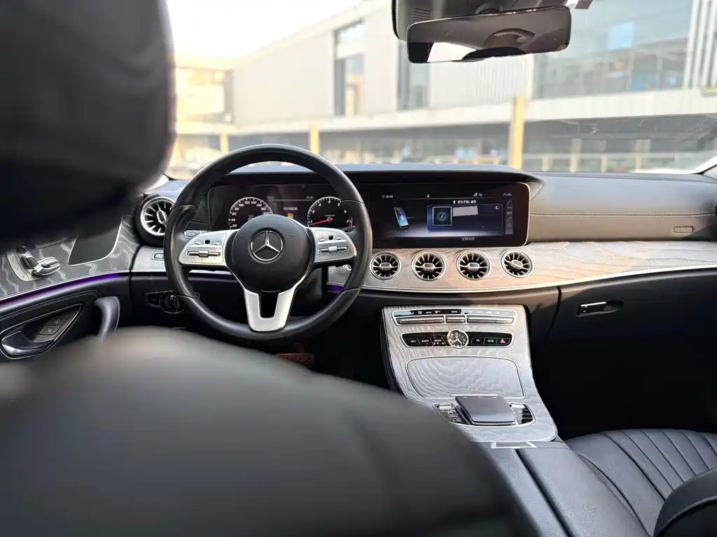 Mercedes-Benz CLS — миниатюра 3
