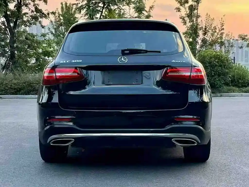Mercedes-Benz GLC — миниатюра 8