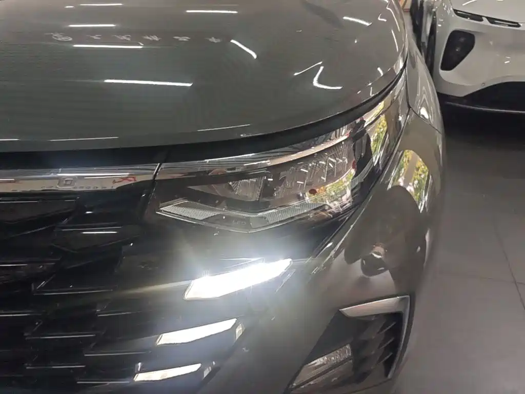 Hyundai Custo — миниатюра 24