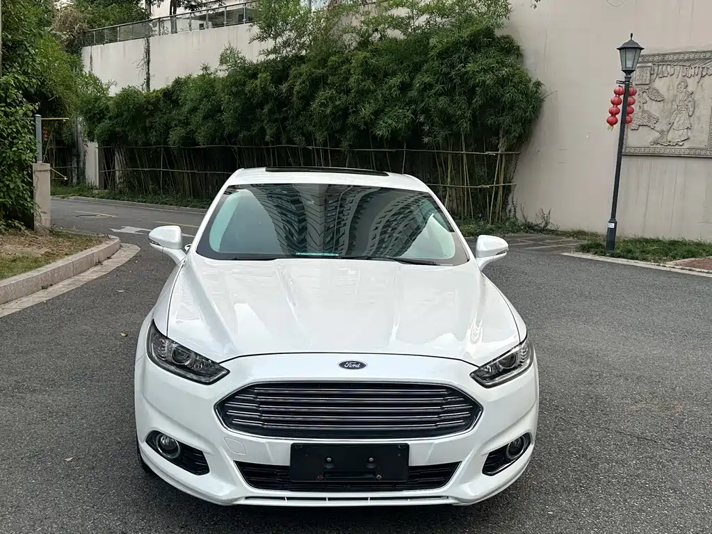 Ford Mondeo — миниатюра 2