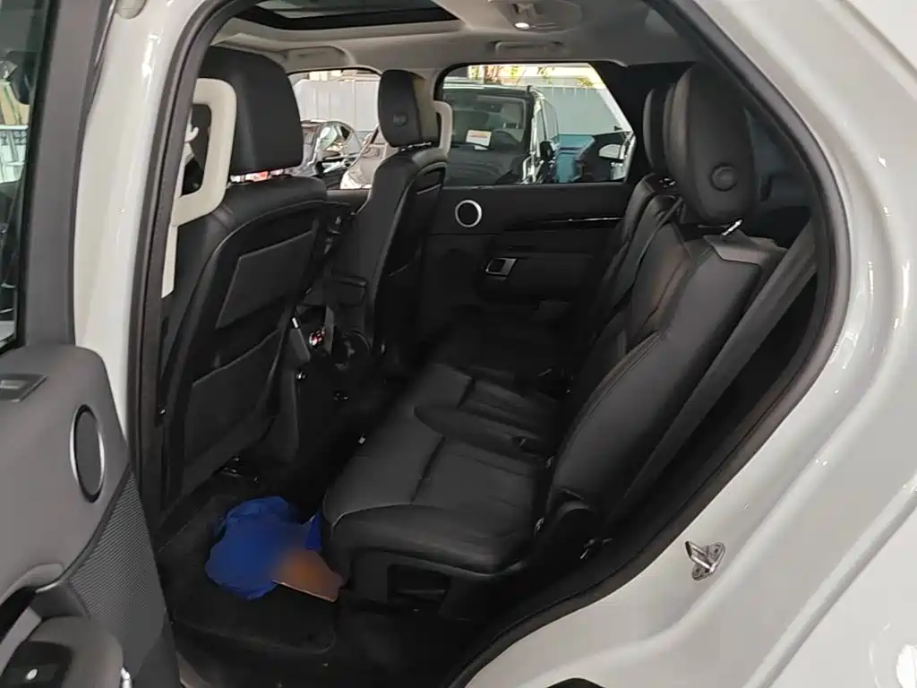 Land Rover Discovery — миниатюра 17