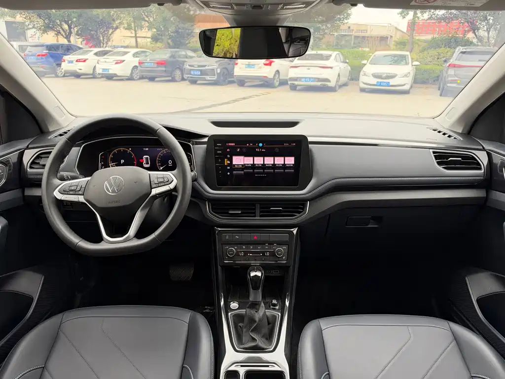 Volkswagen Tharu — миниатюра 9