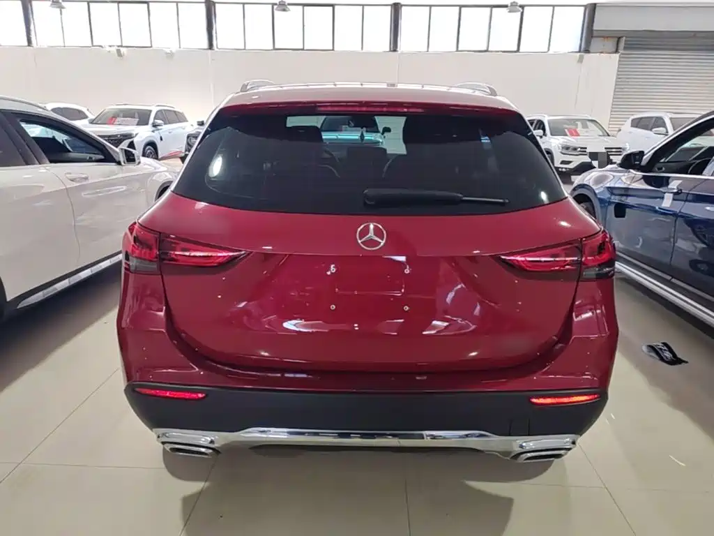 Mercedes-Benz GLA — миниатюра 6