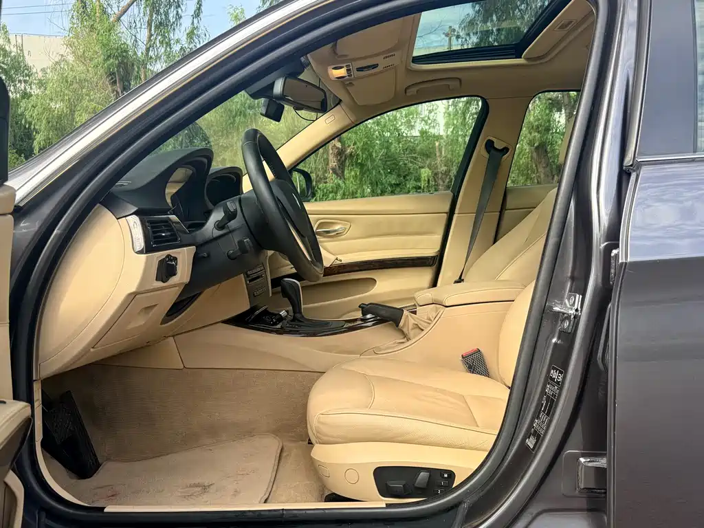 BMW 3 Series 3 2008 325i Lead