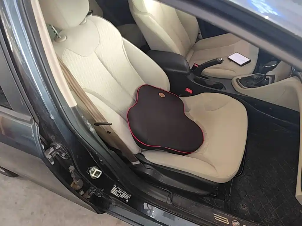 Buick Excelle — миниатюра 25
