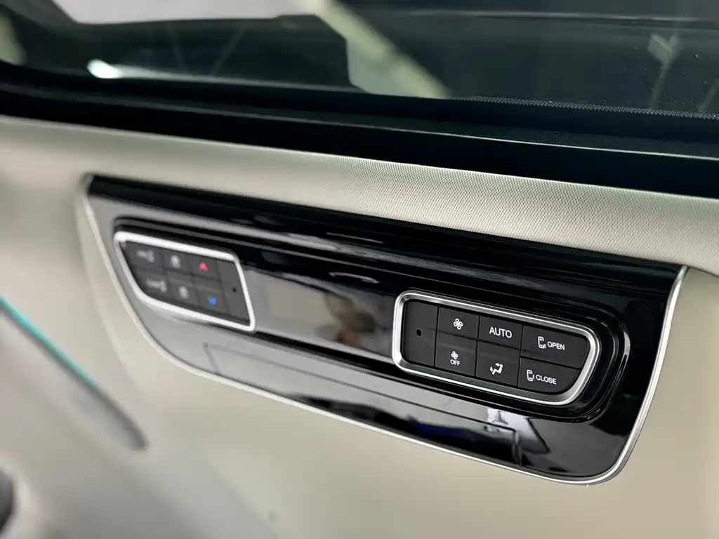 GAC Motor Trumpchi M8 — миниатюра 16