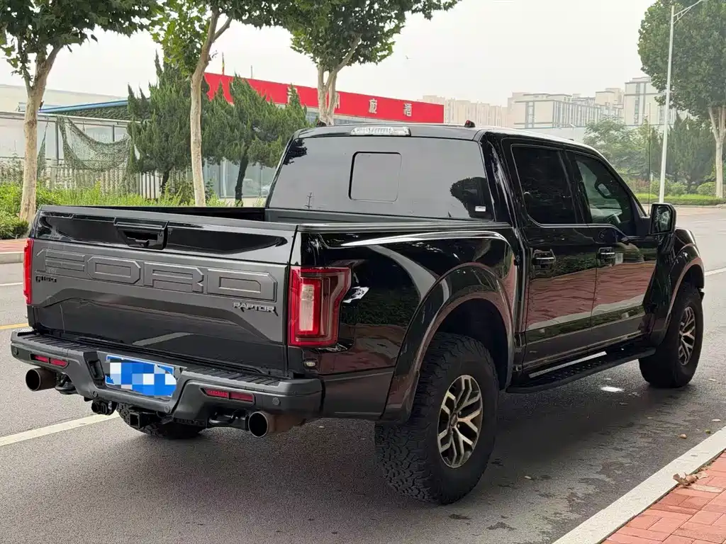 Ford F-150 Raptor — миниатюра 4