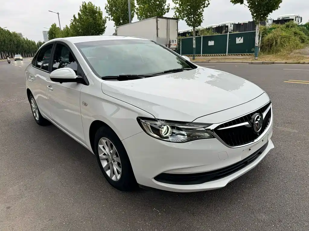 Buick Excelle — миниатюра 4