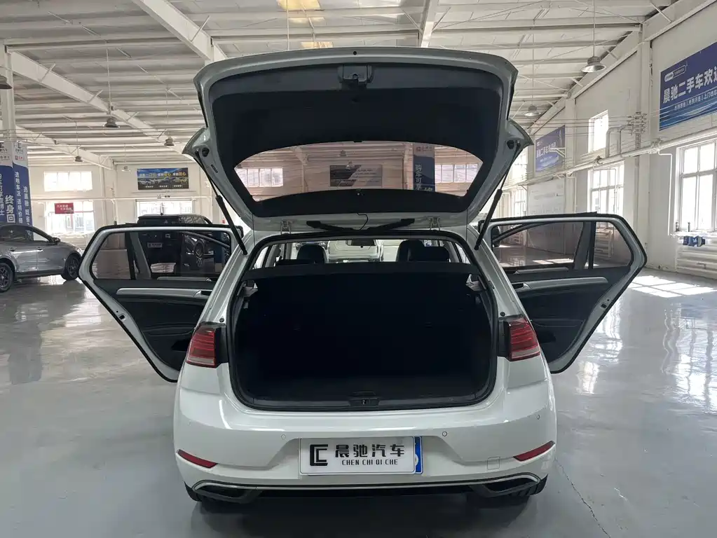 Volkswagen Golf — миниатюра 16