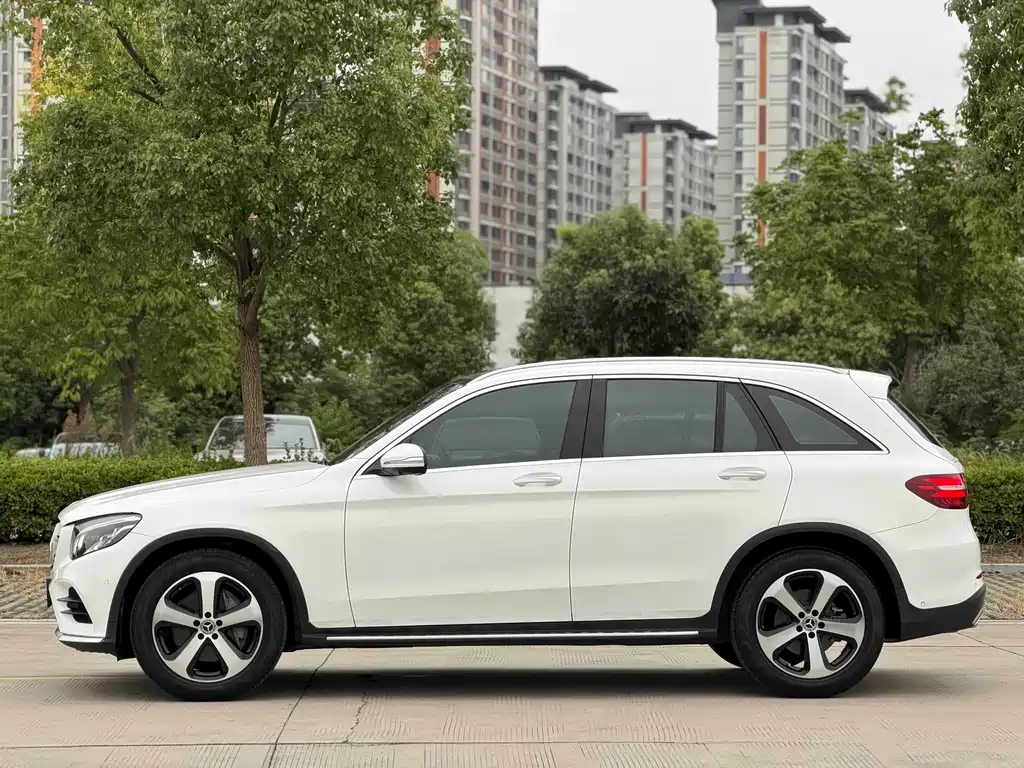 Mercedes-Benz GLC — миниатюра 4