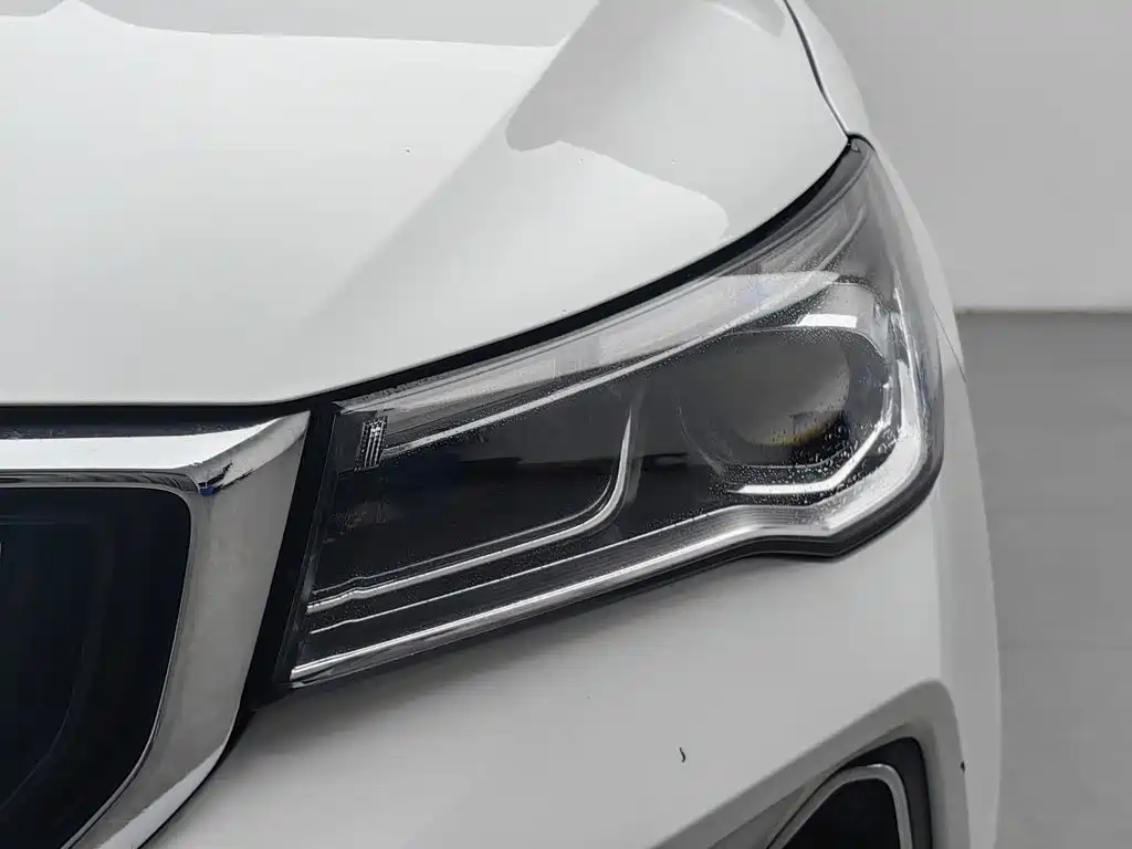 Geely Emgrand — миниатюра 7