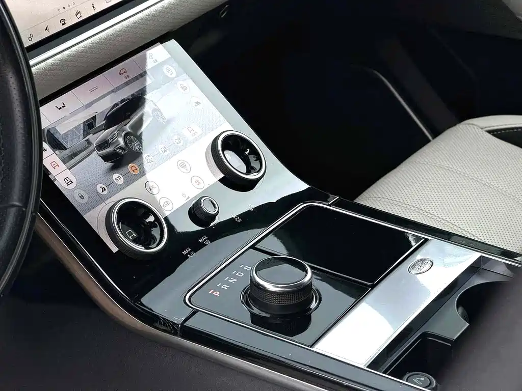 Land Rover Range Rover Velar 2017 P380 R-DYNAMIC SE