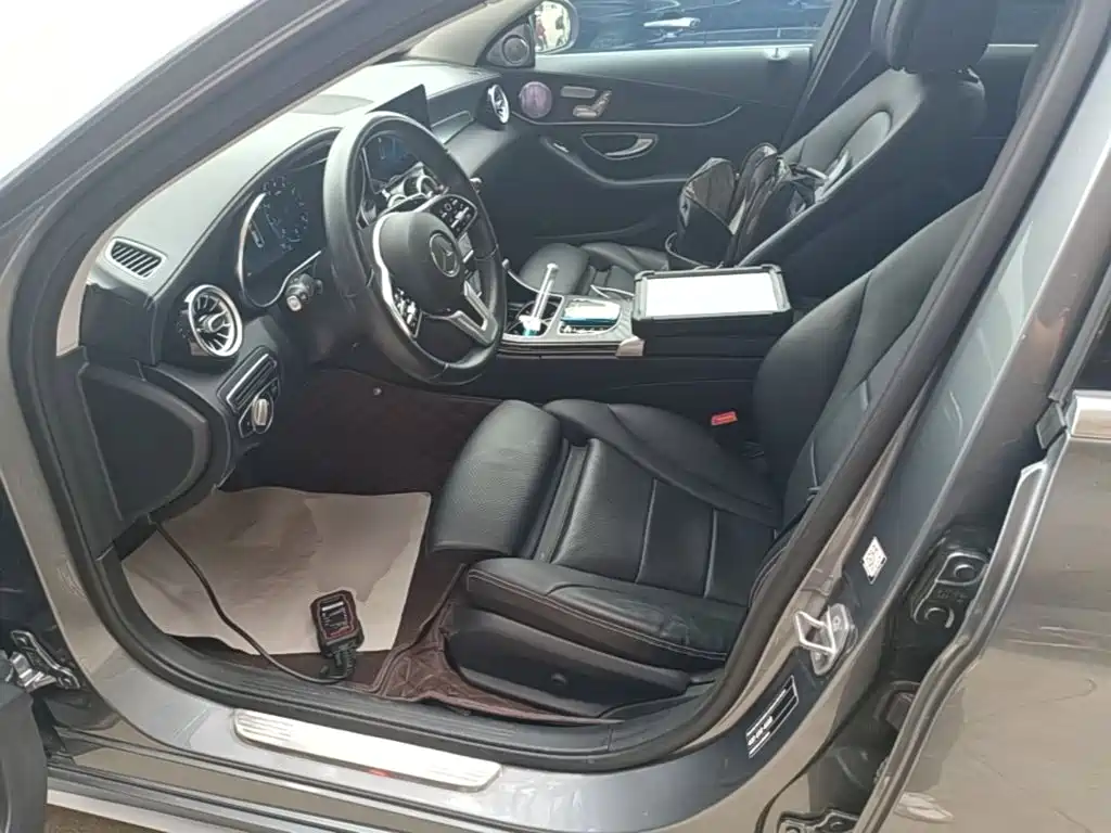 Mercedes-Benz C-Class — миниатюра 15