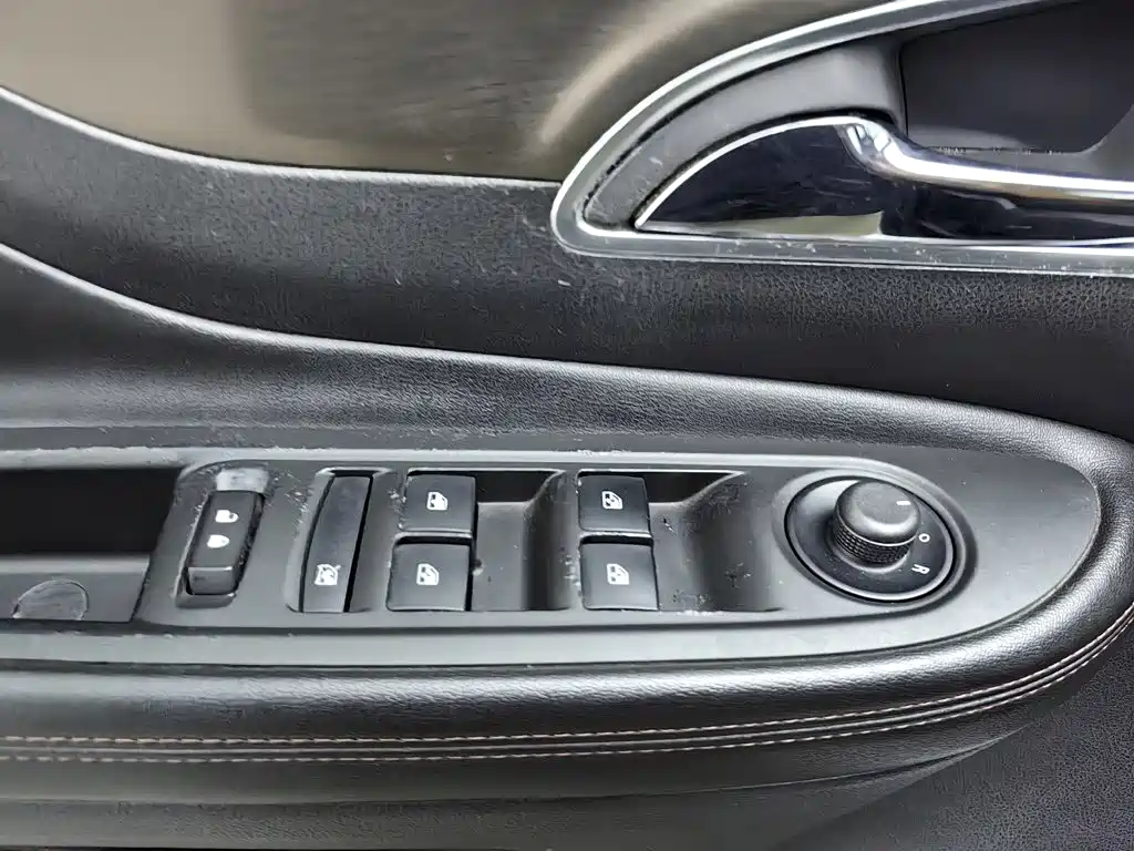Buick Encore — миниатюра 9