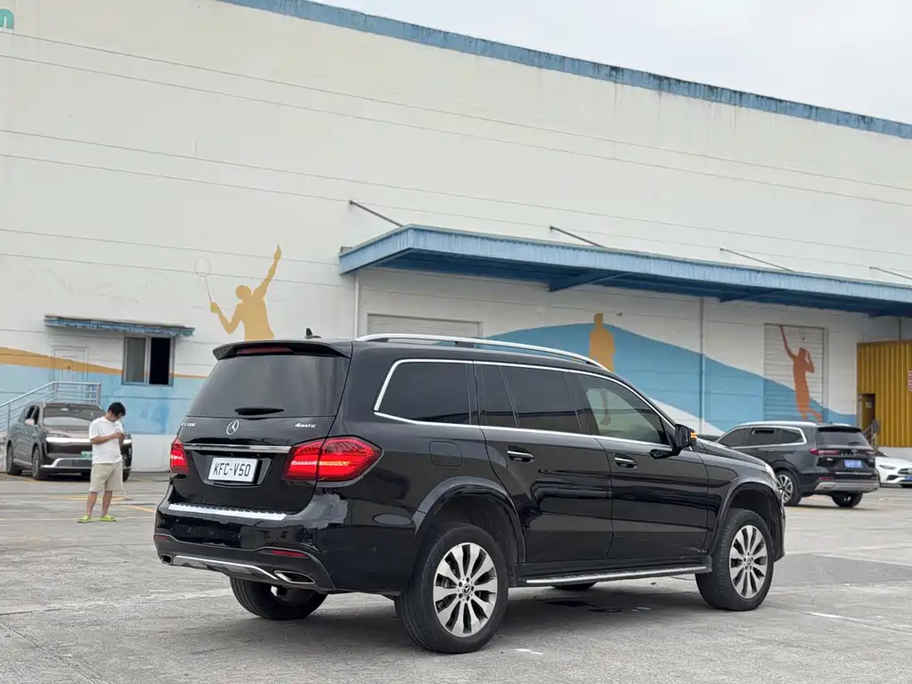 Mercedes-Benz GLS — миниатюра 23