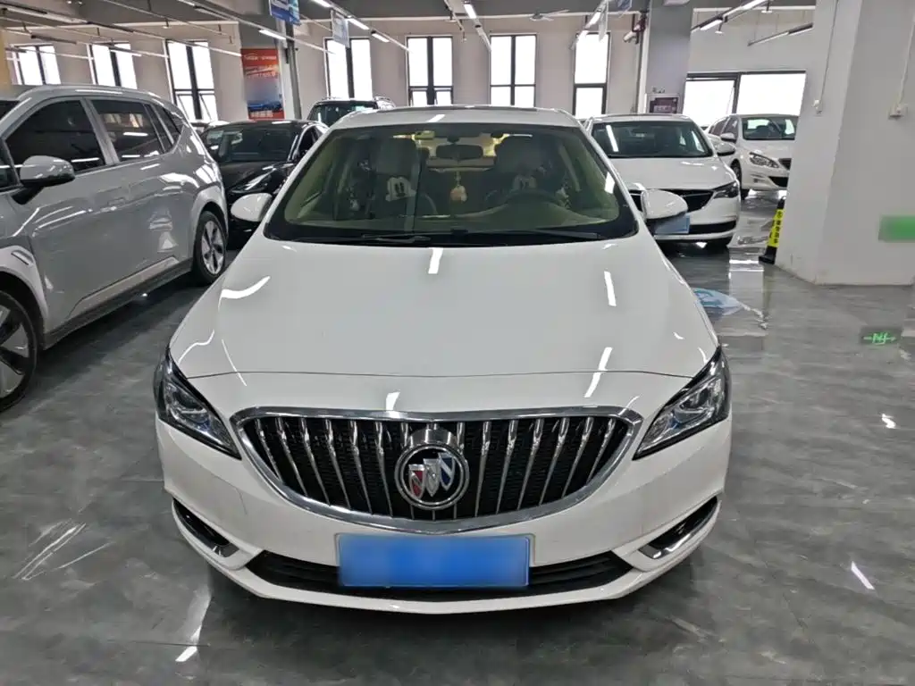 Buick Verano — миниатюра 3