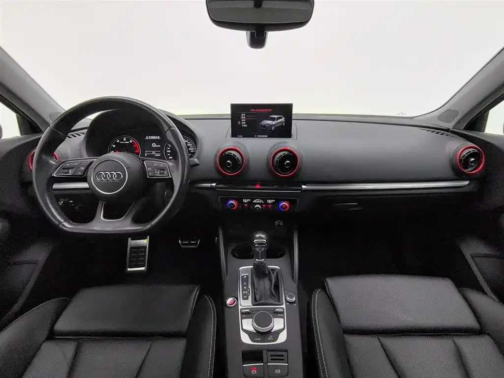 Audi A3 2019 Sportback 40 TFSI Sport VI